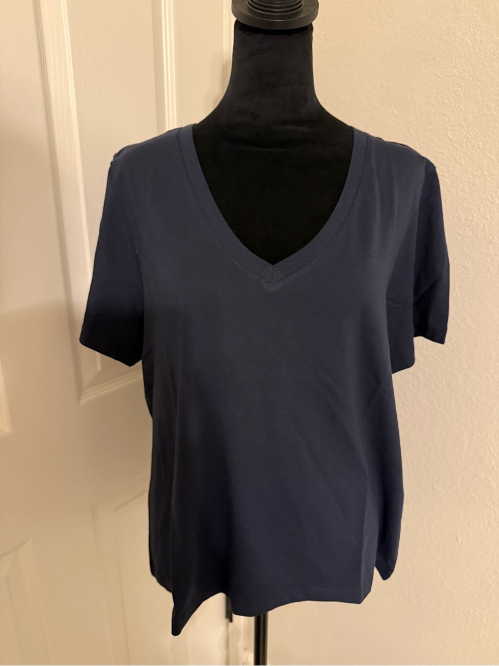 Bombas V-Neck Short Sleeve Top - Navy Blue